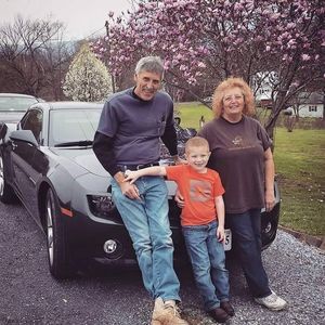 Meet your Posher, Debi